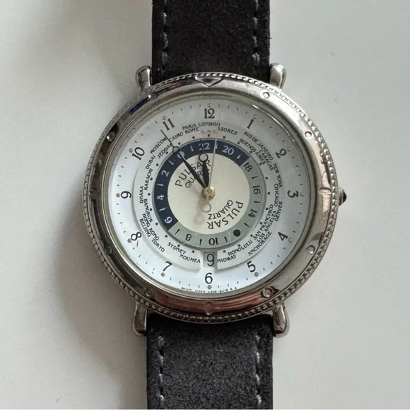 Men’s Vintage Pulsar World Time 38mm watch - Picture 1 of 5